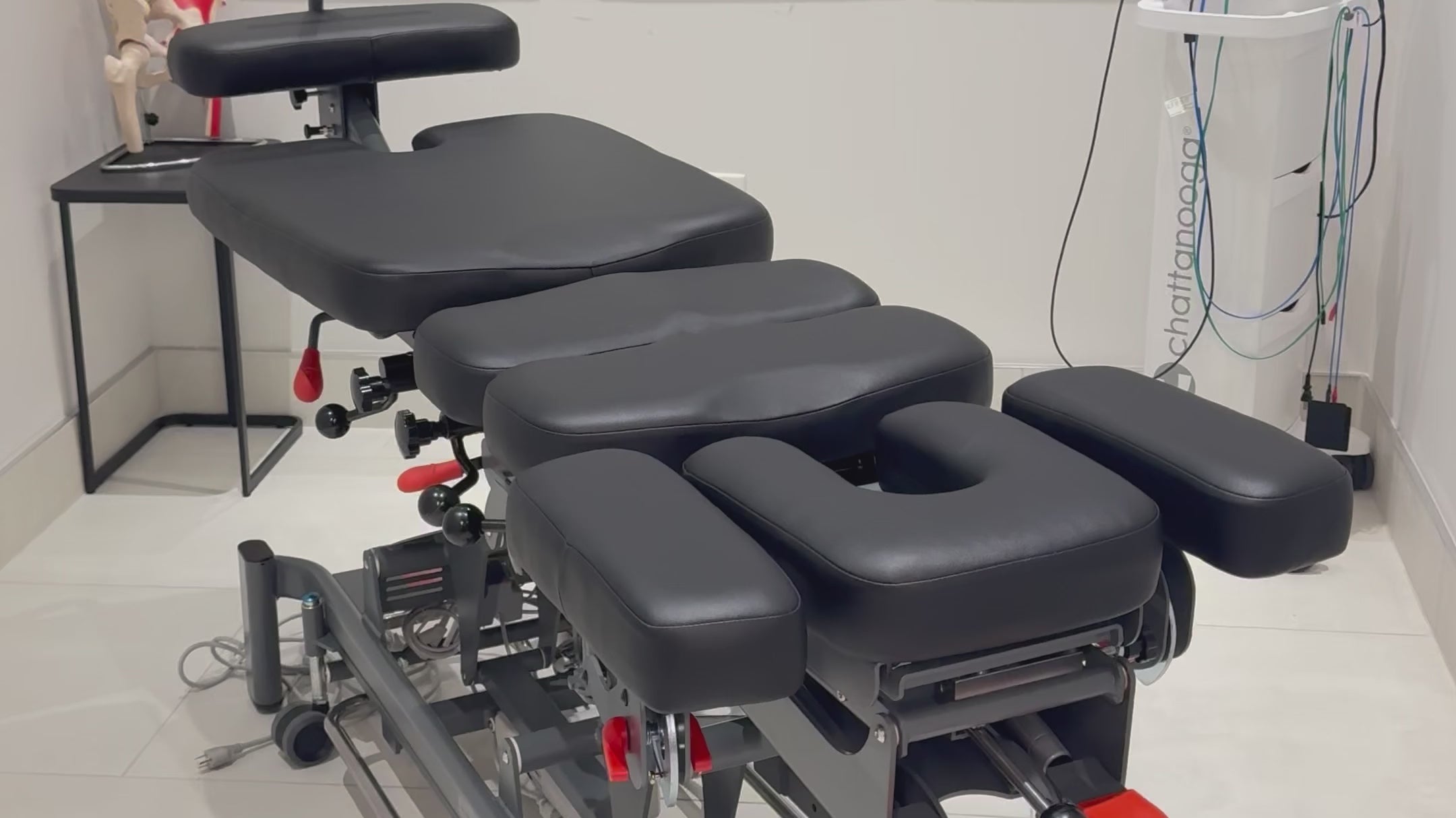 Supreme 2.0 Elevation Flexion Distraction Chiropractic Table